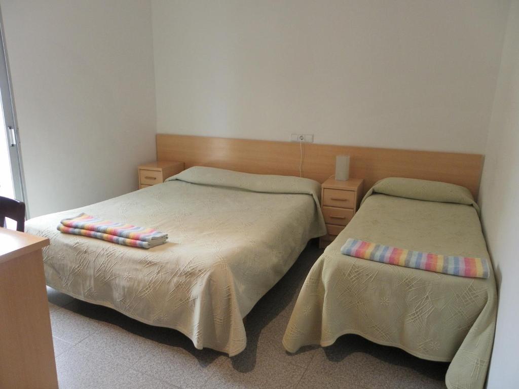Habitación Triple con balcón